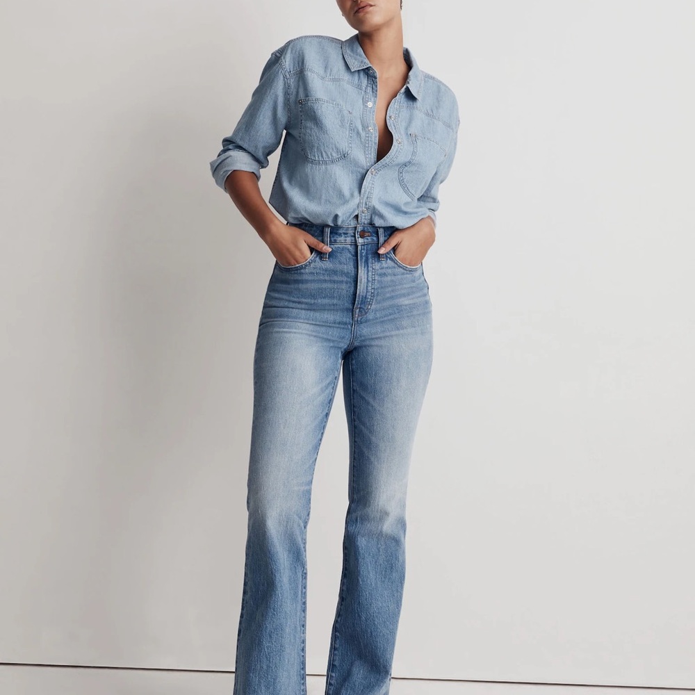 Madewell Curvy Perfect Vintage Flare Jeans 24